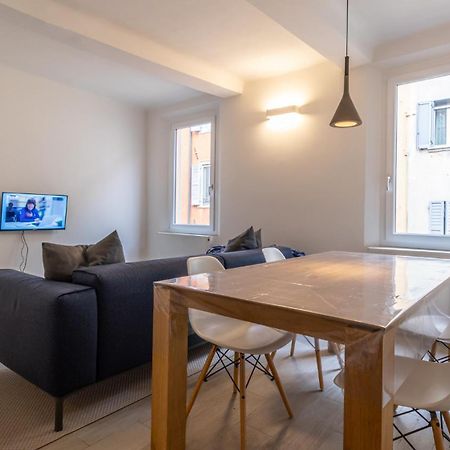 Suite Rua Pioppa - Affitti Brevi Italia モデナ エクステリア 写真